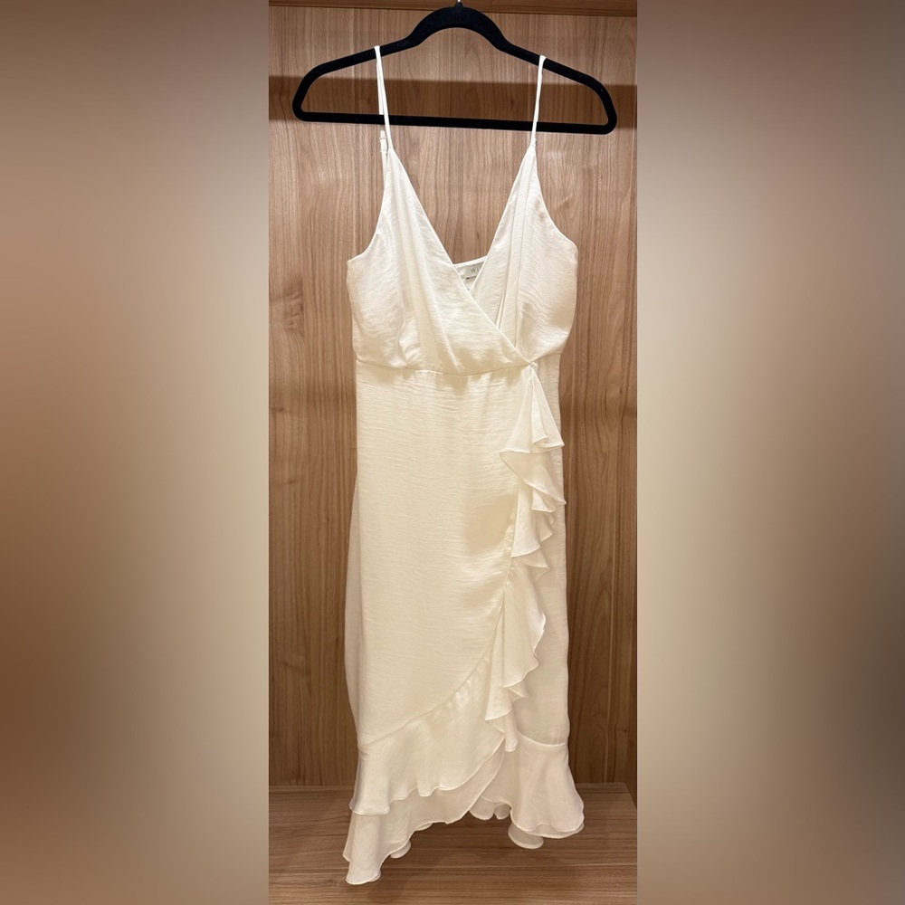 Willow Cream Wrap Dress Midi